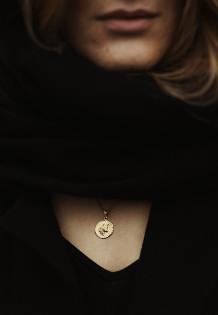 Necklace WOLF MEDALLION No.1