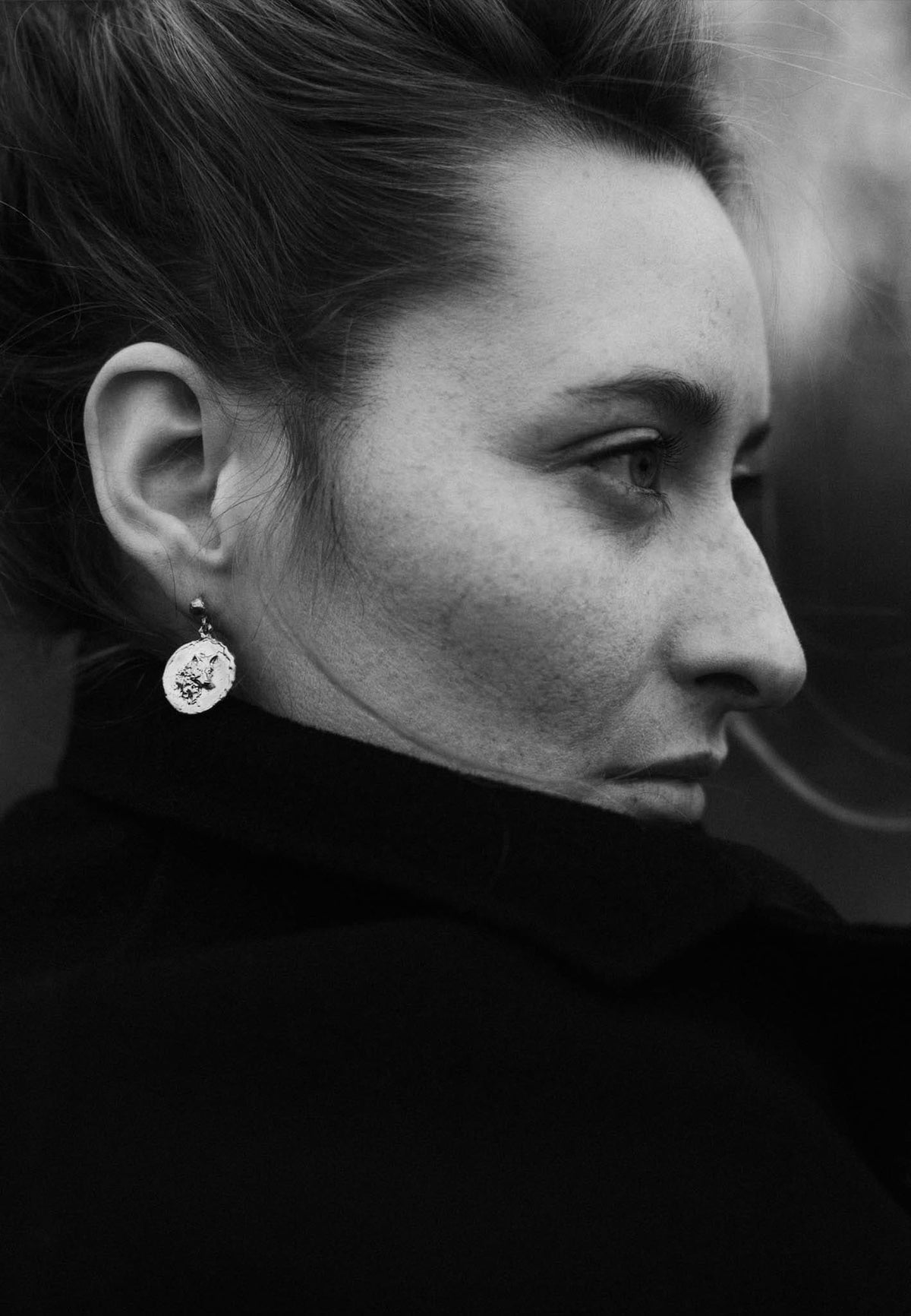 Silver earrings WOLVES medallion No.2
