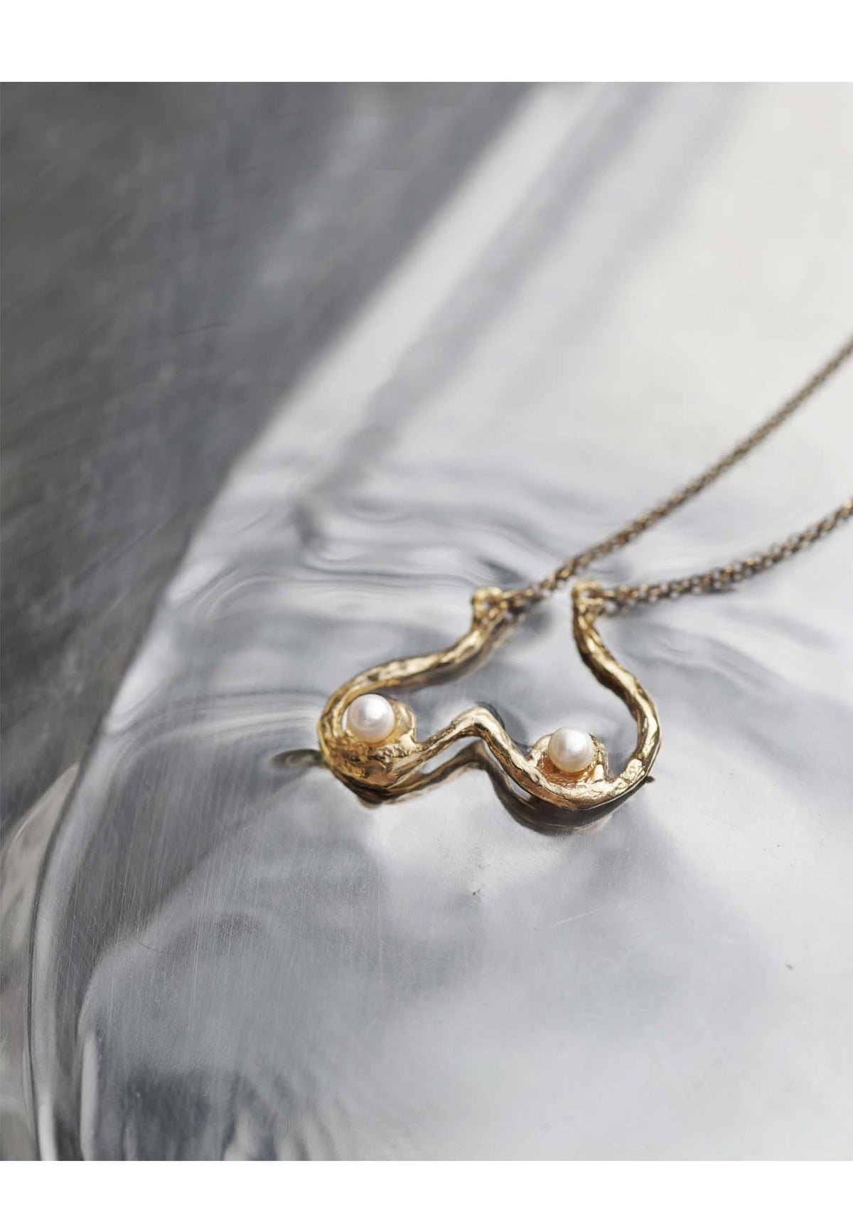 Silver gold-plated necklace MW 17
