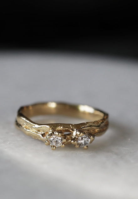 Gold ring with diamonds 7 10 Yellow gold 585