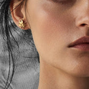 BEE Earrings No.4