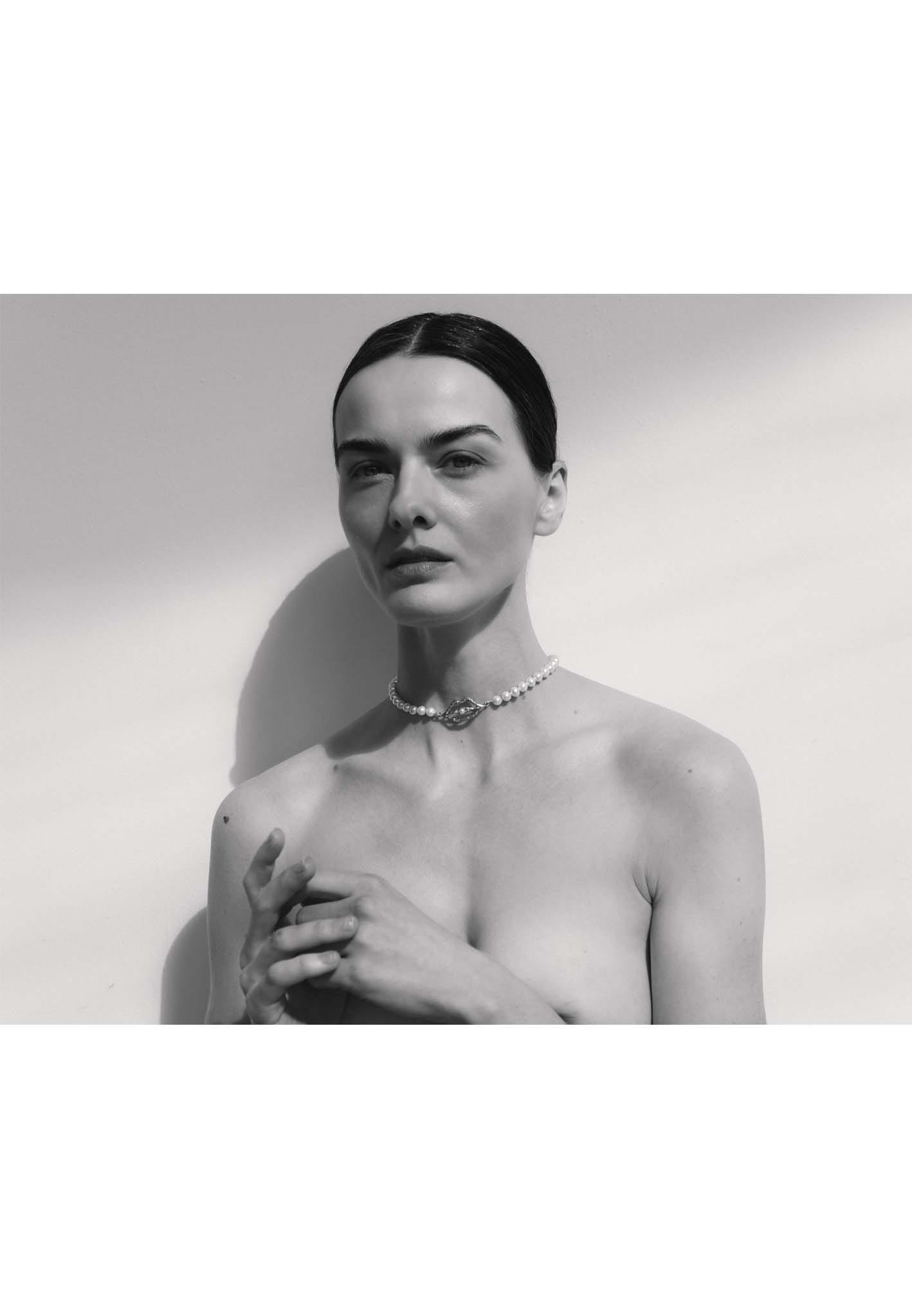 Choker perły srebrny 11  Anna Samkow zdjecie Aleksandra Modrzejewska.jpg